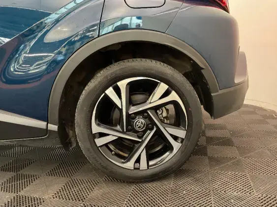 TOYOTA C-HR - voiture d'occasion - Photo 24