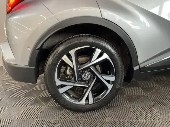 TOYOTA C-HR - voiture d'occasion - Photo 25