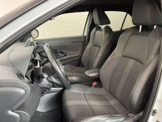 TOYOTA YARIS CROSS I - voiture d'occasion - Photo 18