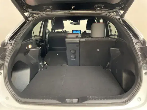 TOYOTA YARIS CROSS I - voiture d'occasion - Photo 16