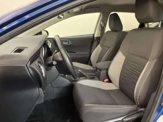 TOYOTA AURIS II - voiture d'occasion - Photo 18