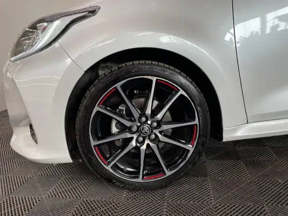 TOYOTA YARIS IV - voiture d'occasion - Photo 23