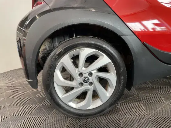 TOYOTA AYGO X - voiture d'occasion - Photo 25