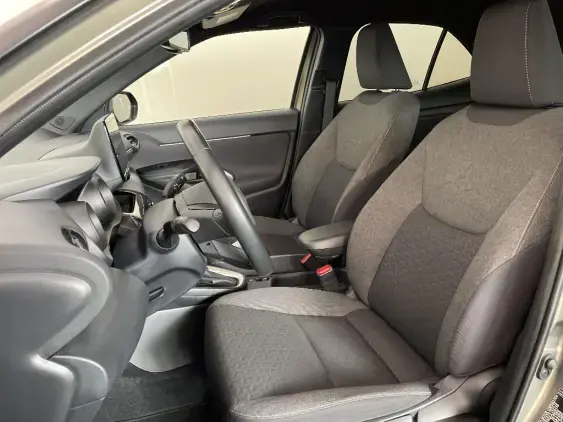 TOYOTA YARIS CROSS I - voiture d'occasion - Photo 18