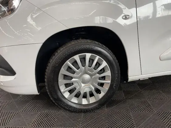 TOYOTA PROACE II - voiture d'occasion - Photo 23