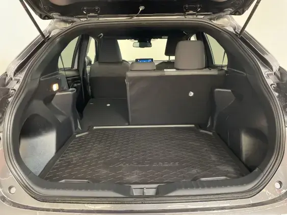 TOYOTA YARIS CROSS I - voiture d'occasion - Photo 16