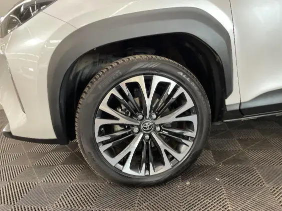 TOYOTA YARIS CROSS I - voiture d'occasion - Photo 23