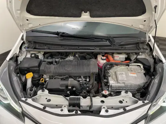 TOYOTA YARIS III - voiture d'occasion - Photo 21