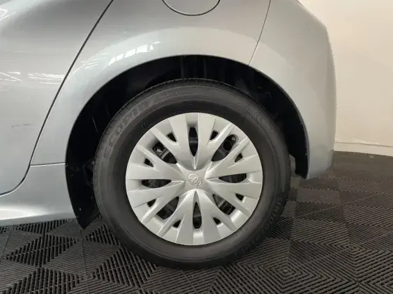 TOYOTA YARIS IV - voiture d'occasion - Photo 24