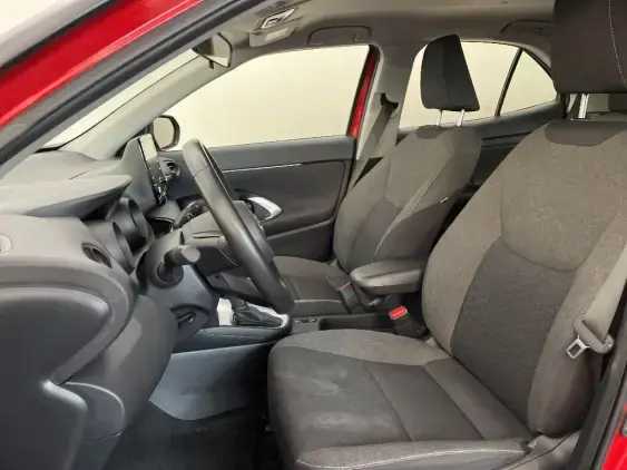 TOYOTA YARIS CROSS I - voiture d'occasion - Photo 18