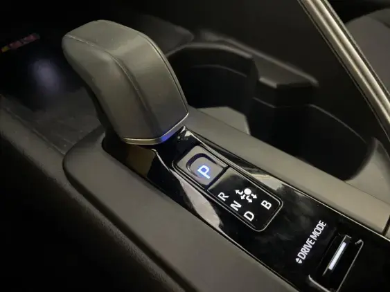 TOYOTA C-HR II - voiture d'occasion - Photo 17