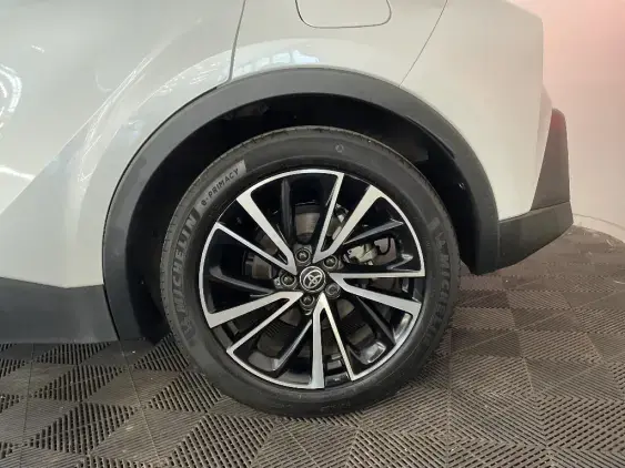 TOYOTA C-HR II - voiture d'occasion - Photo 24