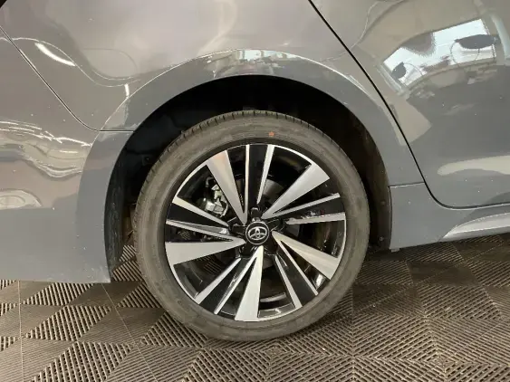 TOYOTA COROLLA TOURING SPT X - voiture d'occasion - Photo 25
