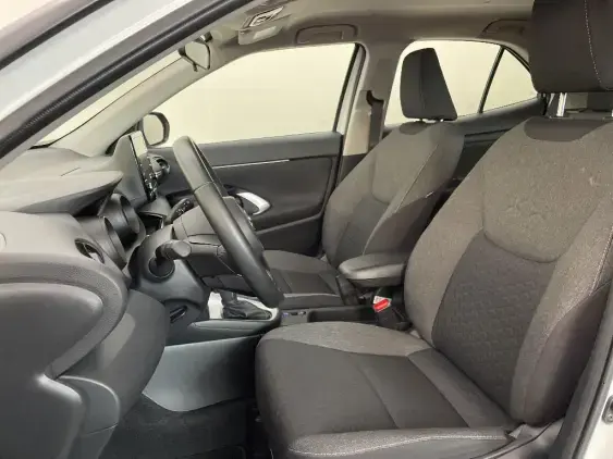 TOYOTA YARIS CROSS I - voiture d'occasion - Photo 18