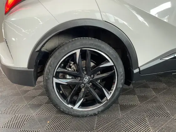 TOYOTA C-HR - voiture d'occasion - Photo 25