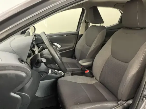 TOYOTA YARIS IV - voiture d'occasion - Photo 18