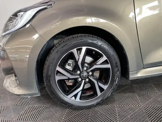 TOYOTA YARIS IV - voiture d'occasion - Photo 23