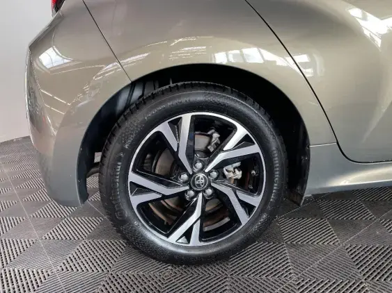 TOYOTA YARIS IV - voiture d'occasion - Photo 25