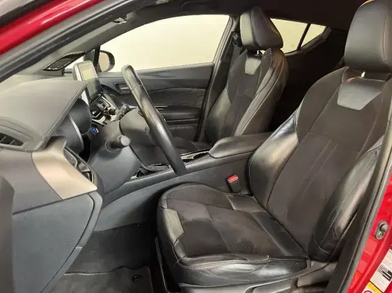 TOYOTA C-HR - voiture d'occasion - Photo 18