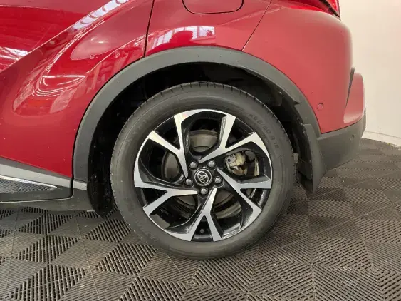 TOYOTA C-HR - voiture d'occasion - Photo 24