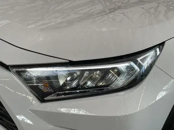 TOYOTA RAV4 V - voiture d'occasion - Photo 22