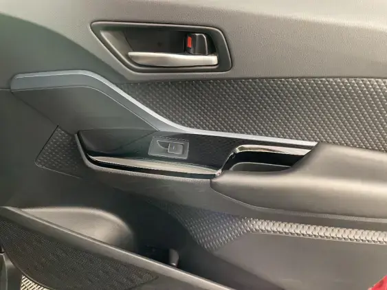 TOYOTA C-HR - voiture d'occasion - Photo 20