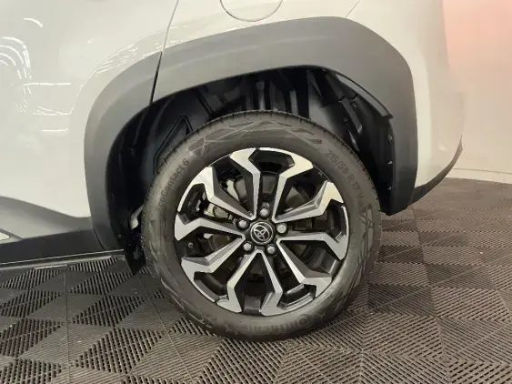 TOYOTA YARIS CROSS I - voiture d'occasion - Photo 24