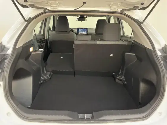 TOYOTA YARIS CROSS I - voiture d'occasion - Photo 16