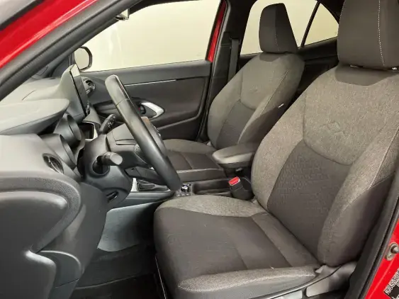 TOYOTA YARIS CROSS I - voiture d'occasion - Photo 18
