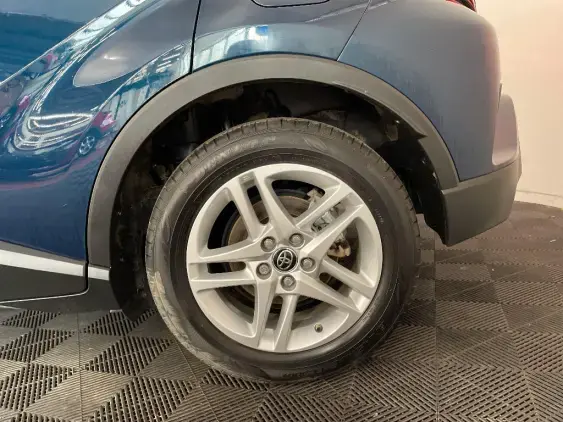 TOYOTA C-HR - voiture d'occasion - Photo 24