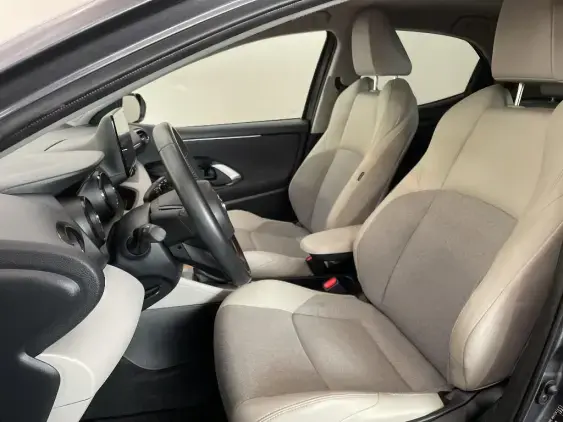 TOYOTA YARIS IV - voiture d'occasion - Photo 18