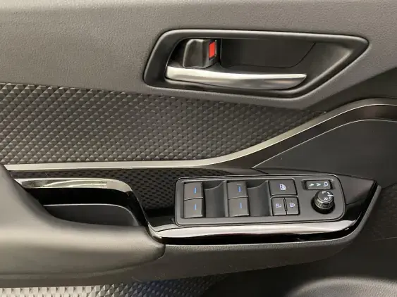 TOYOTA C-HR - voiture d'occasion - Photo 17