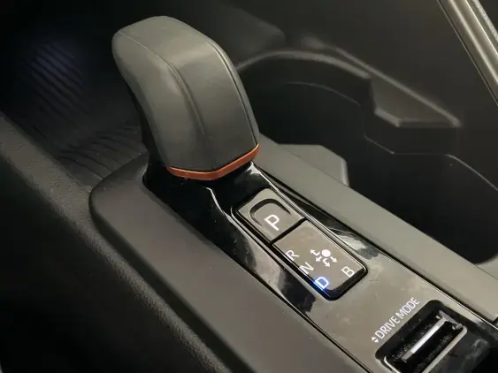 TOYOTA C-HR II - voiture d'occasion - Photo 17