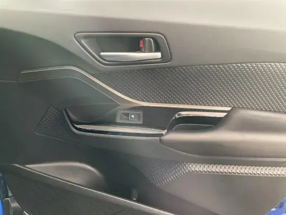 TOYOTA C-HR - voiture d'occasion - Photo 20