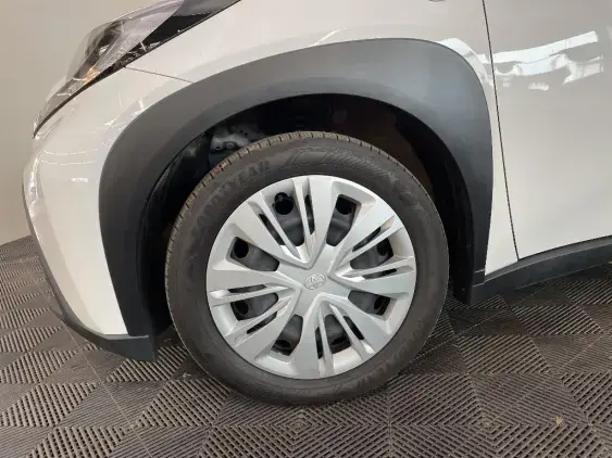 TOYOTA AYGO X - voiture d'occasion - Photo 23