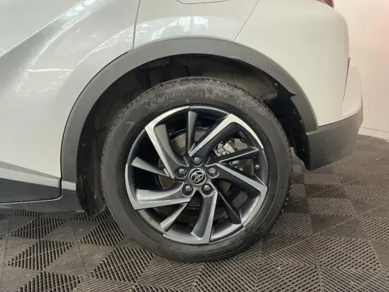 TOYOTA C-HR - voiture d'occasion - Photo 24