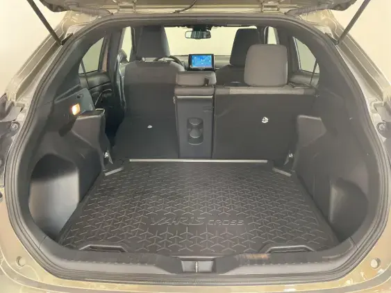 TOYOTA YARIS CROSS I - voiture d'occasion - Photo 16