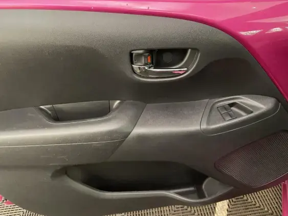TOYOTA AYGO II - voiture d'occasion - Photo 19
