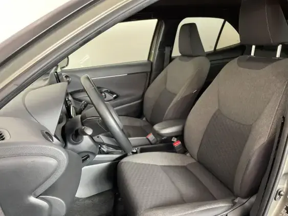 TOYOTA YARIS CROSS I - voiture d'occasion - Photo 18