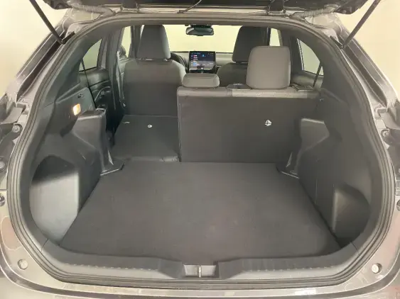 TOYOTA YARIS CROSS I - voiture d'occasion - Photo 16