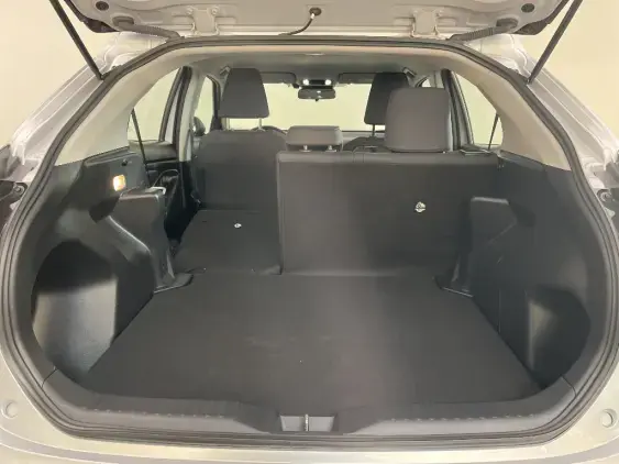 TOYOTA YARIS CROSS I - voiture d'occasion - Photo 16