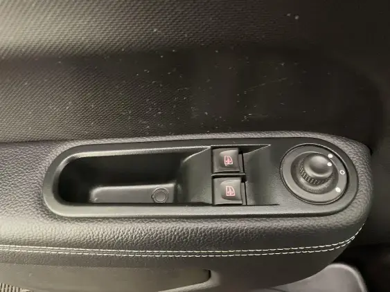 RENAULT TWINGO III - voiture d'occasion - Photo 17