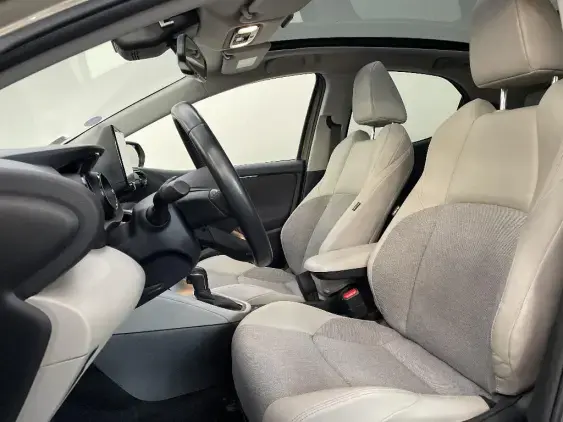 TOYOTA YARIS IV - voiture d'occasion - Photo 18