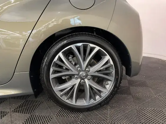TOYOTA YARIS IV - voiture d'occasion - Photo 24