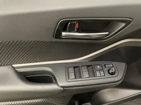 TOYOTA C-HR - voiture d'occasion - Photo 17