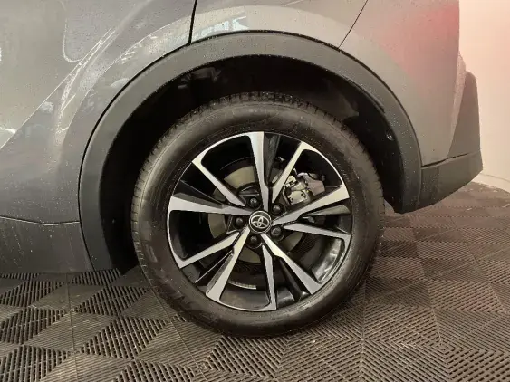 TOYOTA C-HR II - voiture d'occasion - Photo 24