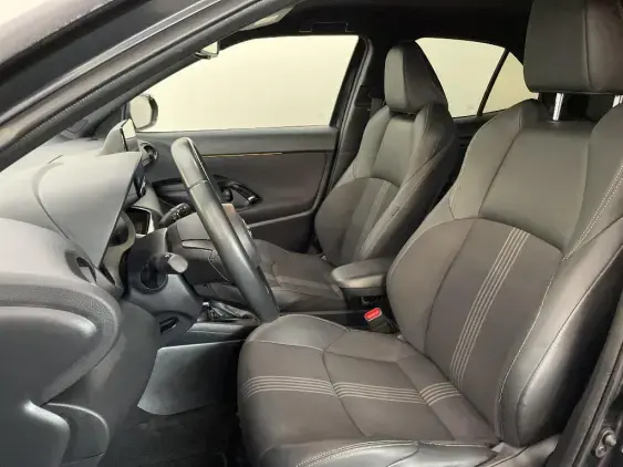 TOYOTA YARIS CROSS I - voiture d'occasion - Photo 18