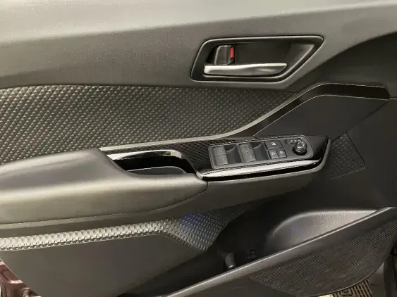 TOYOTA C-HR - voiture d'occasion - Photo 19
