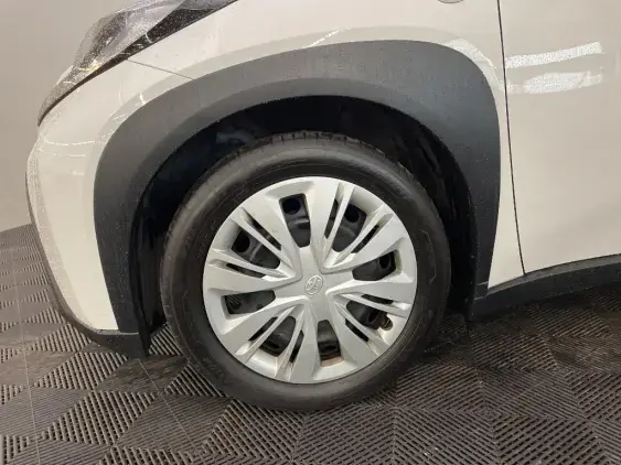 TOYOTA AYGO X - voiture d'occasion - Photo 23