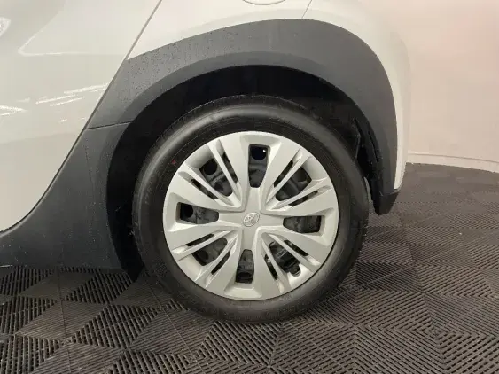 TOYOTA AYGO X - voiture d'occasion - Photo 24